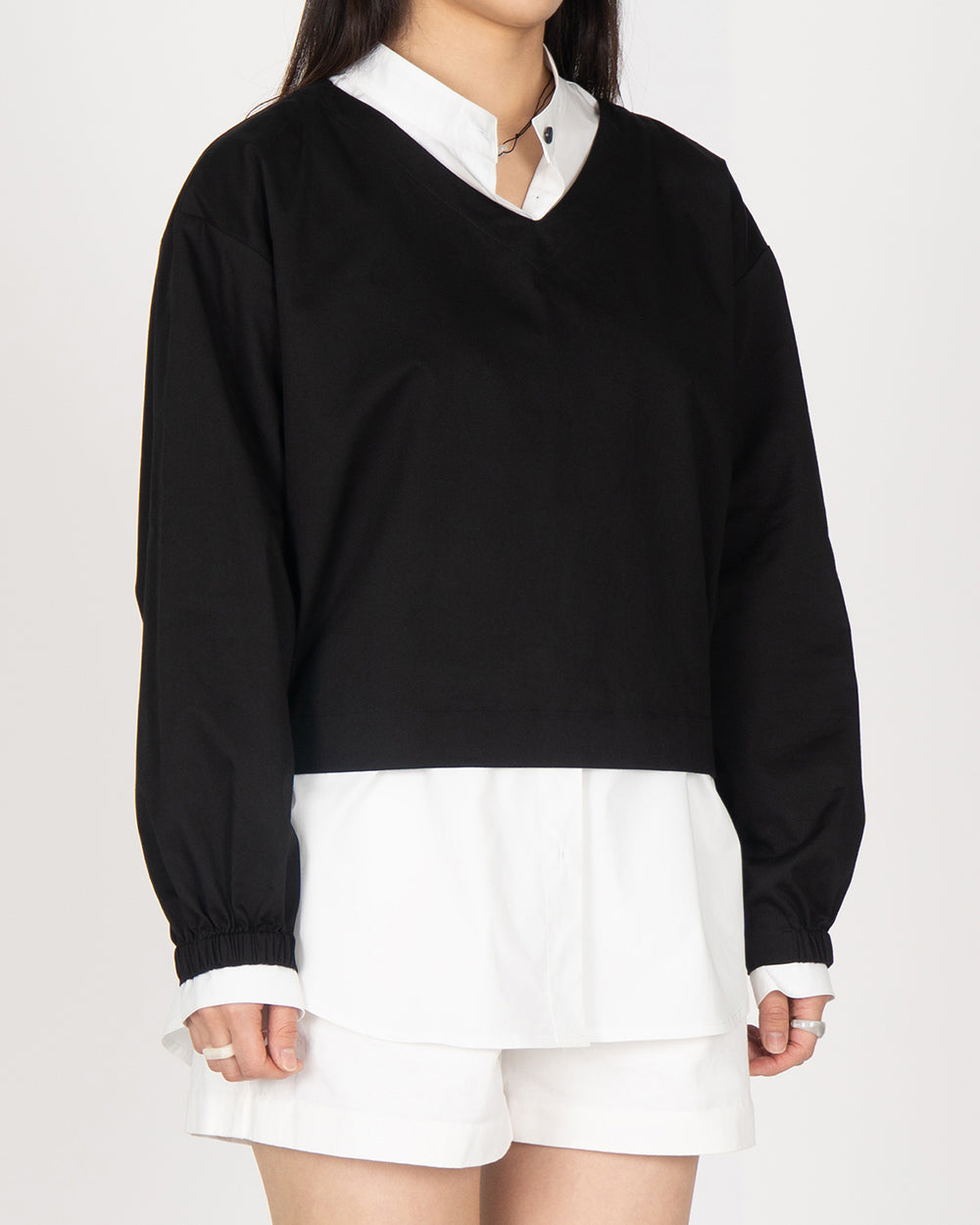*Pre-order* V neck String Shirt - Black